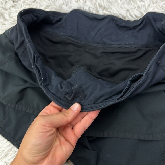 Lululemon Speed Shorts Black - Picture 2 of 6